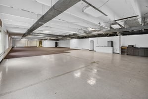 13817632