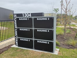 13821136