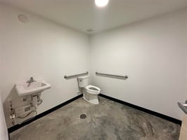 13857372