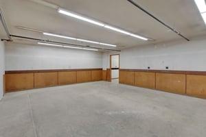 2389935