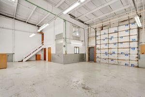 3880252