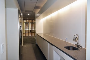866941