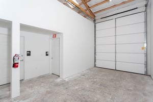 3851327