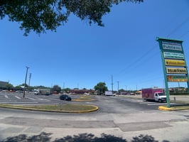 9553073
