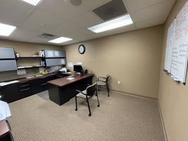 2395648