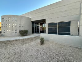 2468231