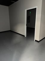 10567918