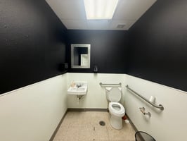 3276186