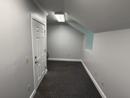 3880022