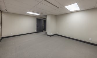 2763056