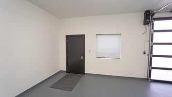 3873495