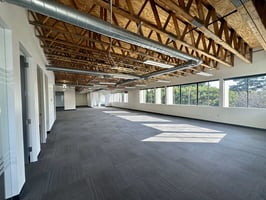 9538027