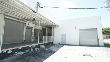 10536169