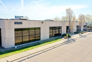 4724993