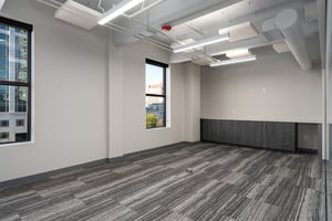11695476