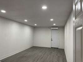 3027992