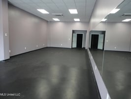 10646374