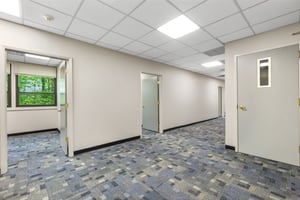 1085497