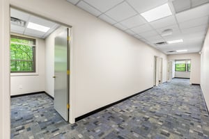 1085494