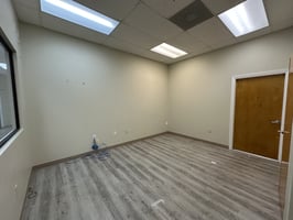 2668892