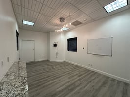 2668893