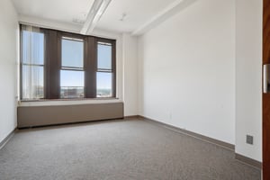 2750778
