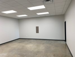 3253050