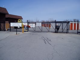 3714782