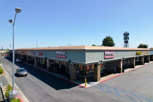 5649481