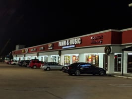 4558938