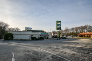 6156002