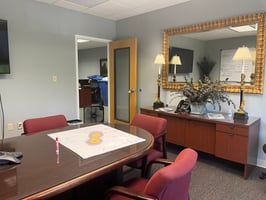 4687004