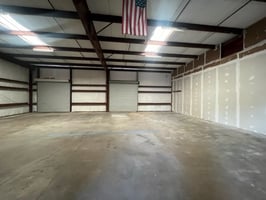 5673850