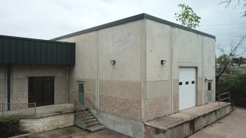 1043622