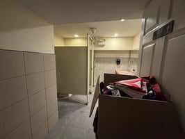 13598279