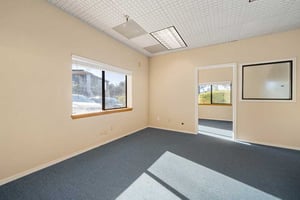 5490650