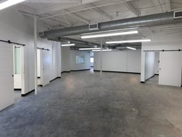 5646300
