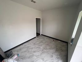2884940