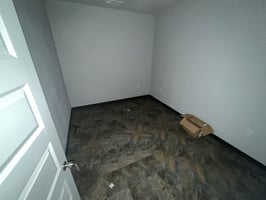 2884931