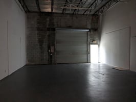 5725108