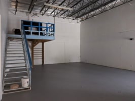 5725132
