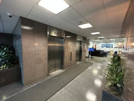 13580806