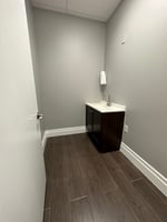 10430594