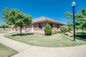 13649041