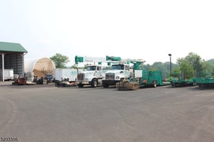 5977036