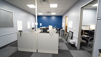 6050249