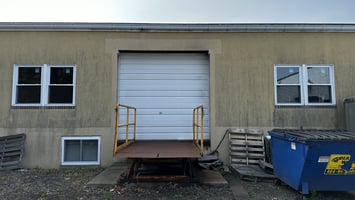 13673804