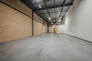 13596156