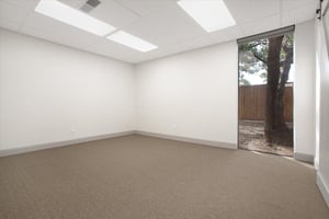 6233001