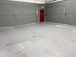 9394540